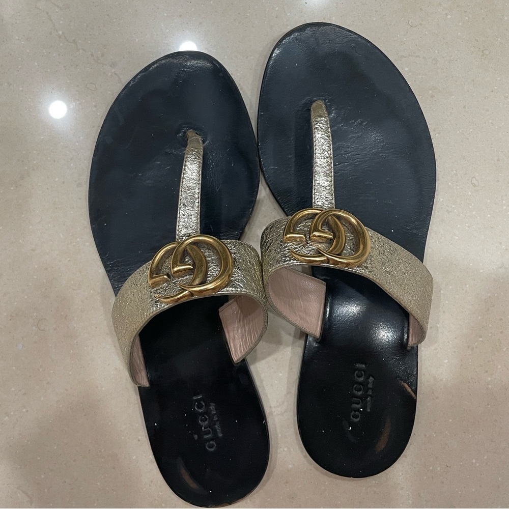 Gucci flats used